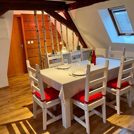 Ferienwohnung Le Petit Linck - Typique Au Coeur De Colmar Exterior foto